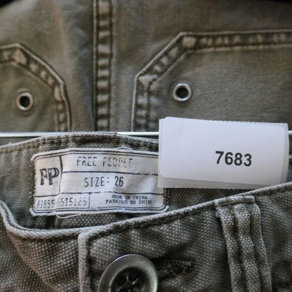 Free People Mini Skirt Womens 26 28 Heavy Denim 100% Cotton Fray Distressed Boho - Picture 10 of 10